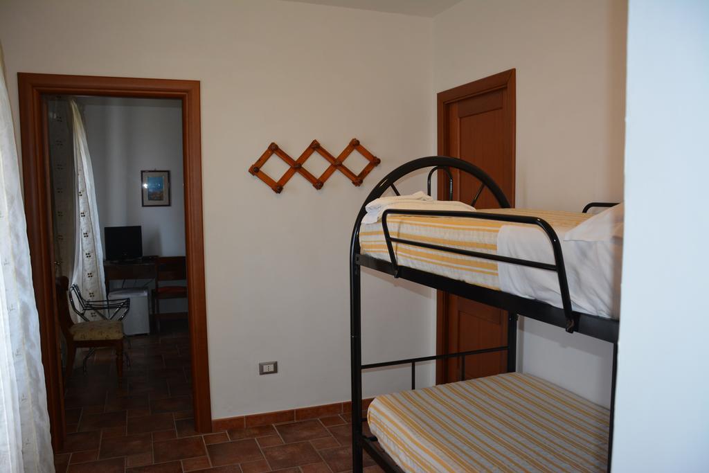 B&B La Casa Rossa Paola Room photo